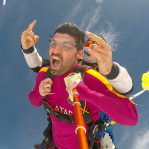 chute-libre-saut-en-parachute-tandem-ardeche